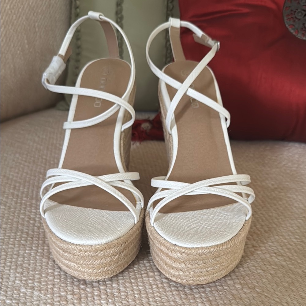 Boohoo White and Tan Espadrille Platform Shoes